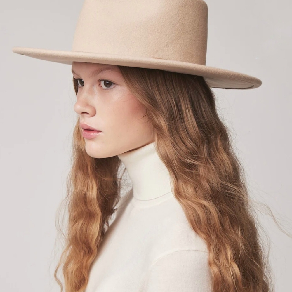 Tilley Elegant Cream Women's Hat